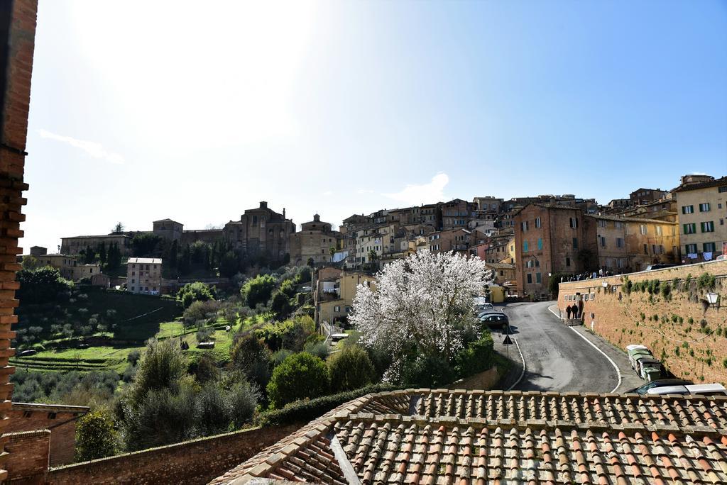 Apartmán Casa In Contrada Siena Exteriér fotografie